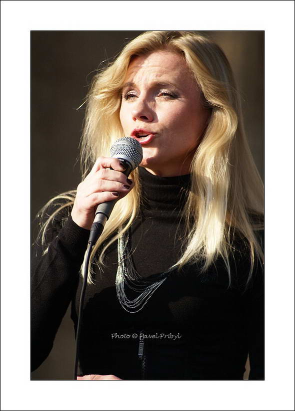 Leona Machalkova a0516